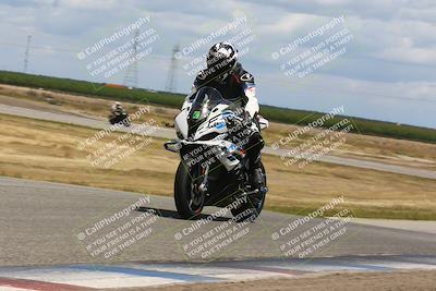 media/Apr-26-2024-TrackDaz (Fri) [[c4b677d280]]/B Group/120pm (Wheelie Bump)/